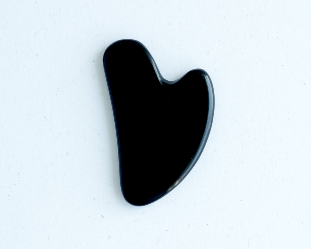 Gua Sha Tool: Rose Quartz