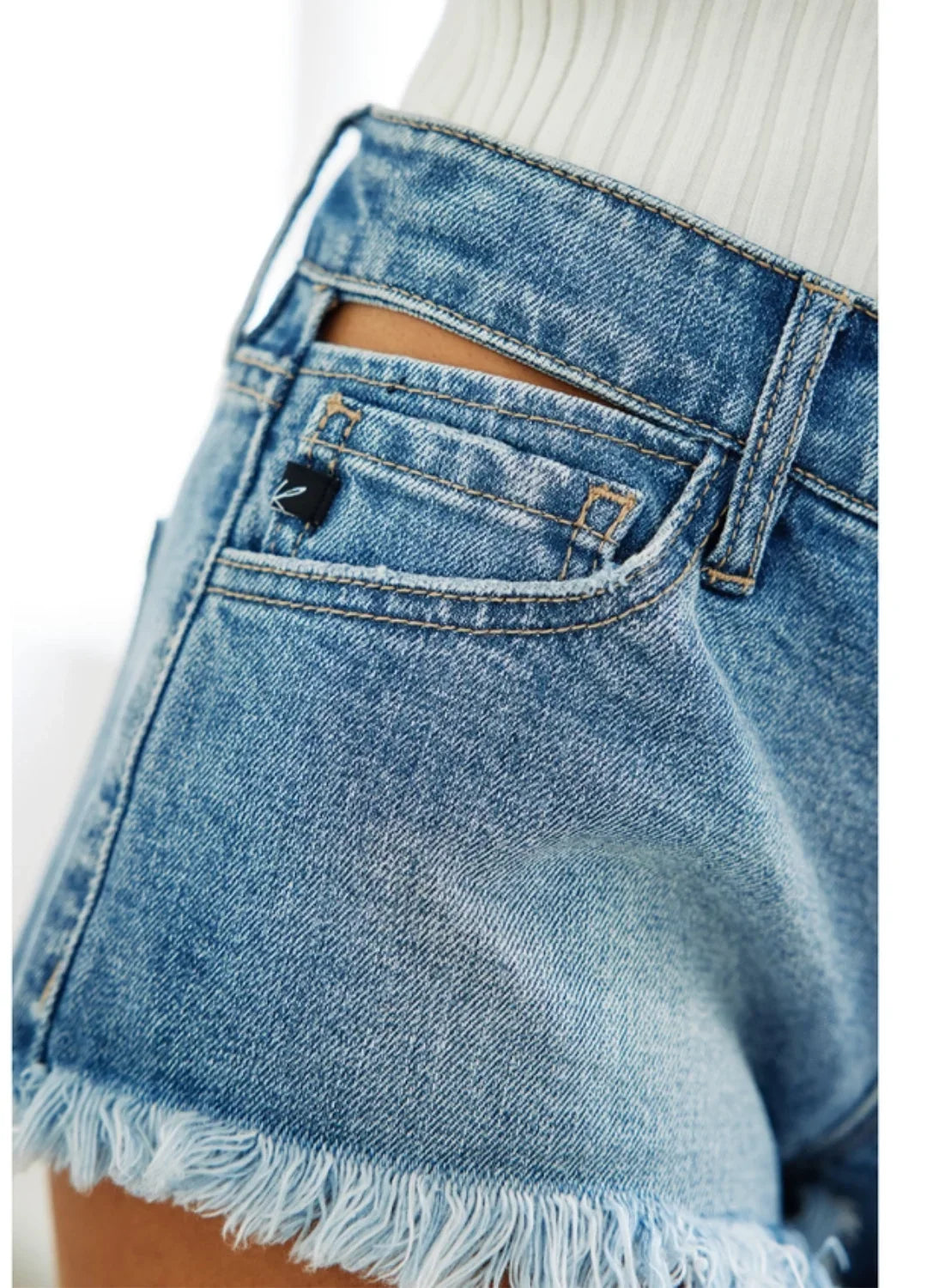 KanCan LOW RISE WAISTBAND GAP image 3