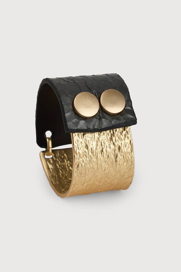 Textured Leather Bracelet: Gold