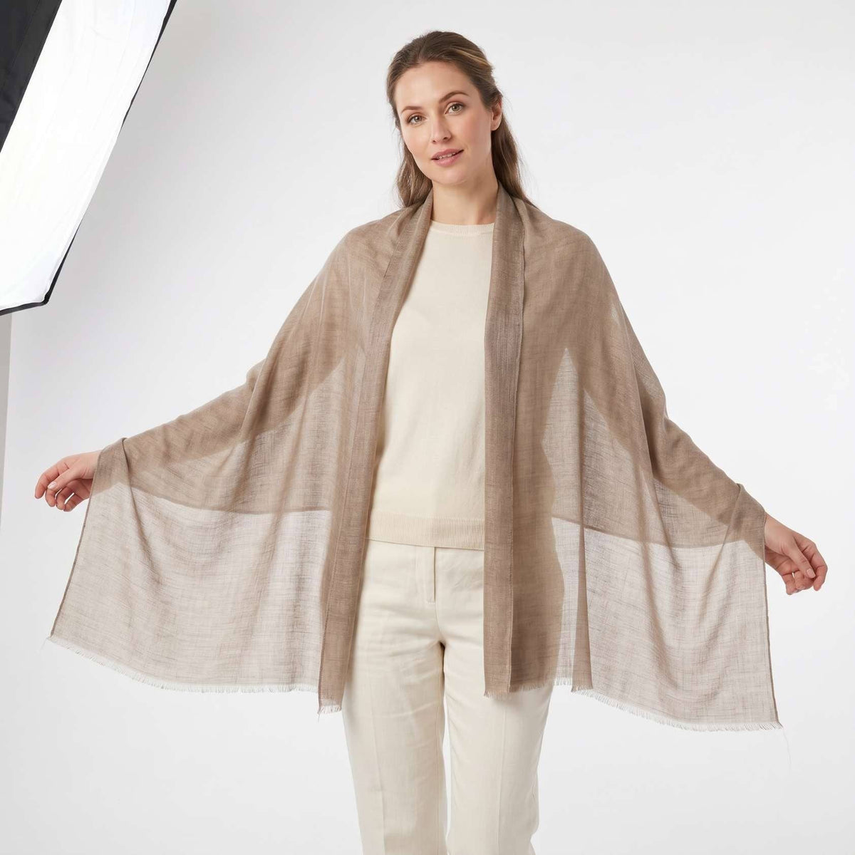 The Annapurna Cashmere Pashmina- Earth Tone Collection: Taupe