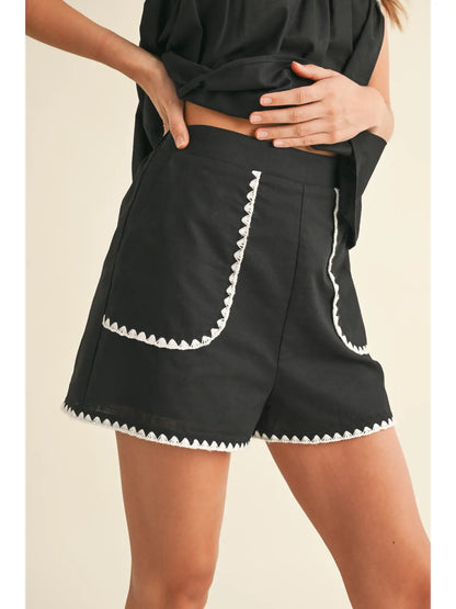 SLEEVELESS LINEN TOP AND SHORTS SET WITH CONTRAST