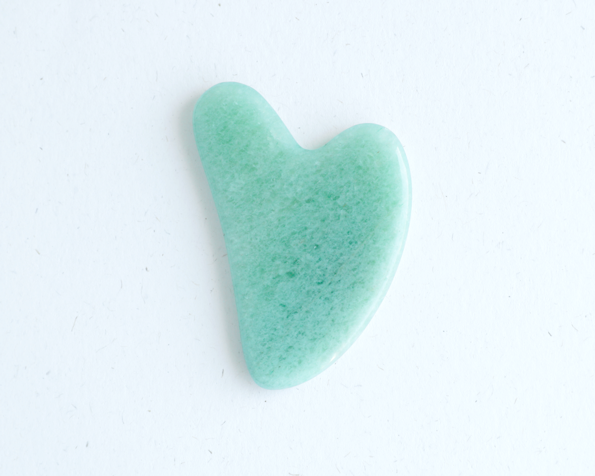 Gua Sha Tool: Rose Quartz