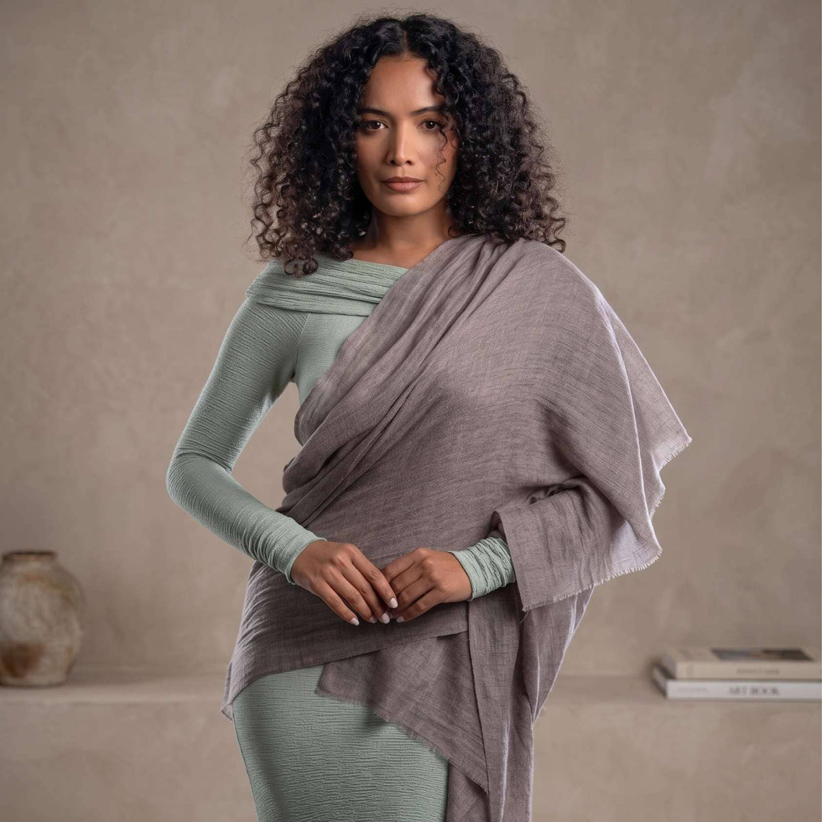 The Annapurna Cashmere Pashmina- Earth Tone Collection: Taupe