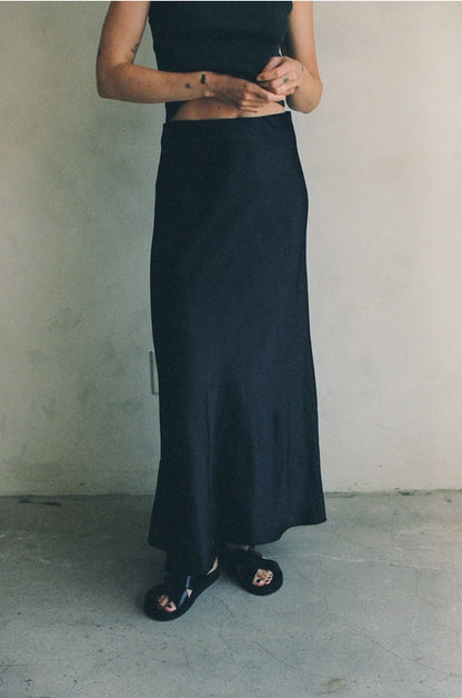 Woven Polyester Spandex Satin Maxi Skirt - Large, Black image